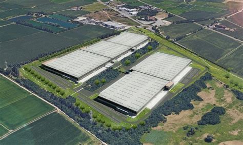 centro logistico prada trecate assunzioni|Impiegati e magazzinieri, il nuovo polo logistico di Trecate apre la .